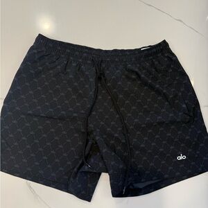 ALO Yoga Men's Black Circuit Logo Shorts